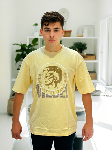 Oversize T-Shirt in Vibrant Yellow and Brown